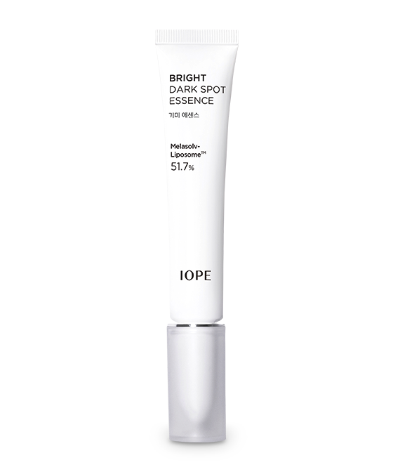IOPE SKINCARE BRIGHT DARK SPOT ESSENCE - Reducing the look of dark spots, Brightening ingredient, Melasolv™ originally developed by AP